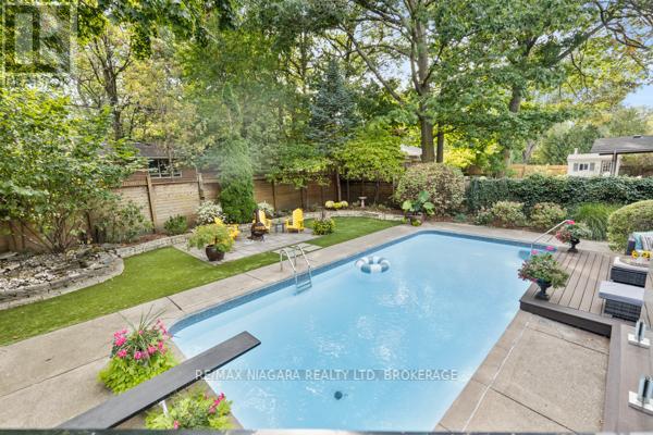 10 Marwood Circle, St. Catharines (Glendale/glenridge), Ontario  L2T 1Z5 - Photo 45 - X12413885