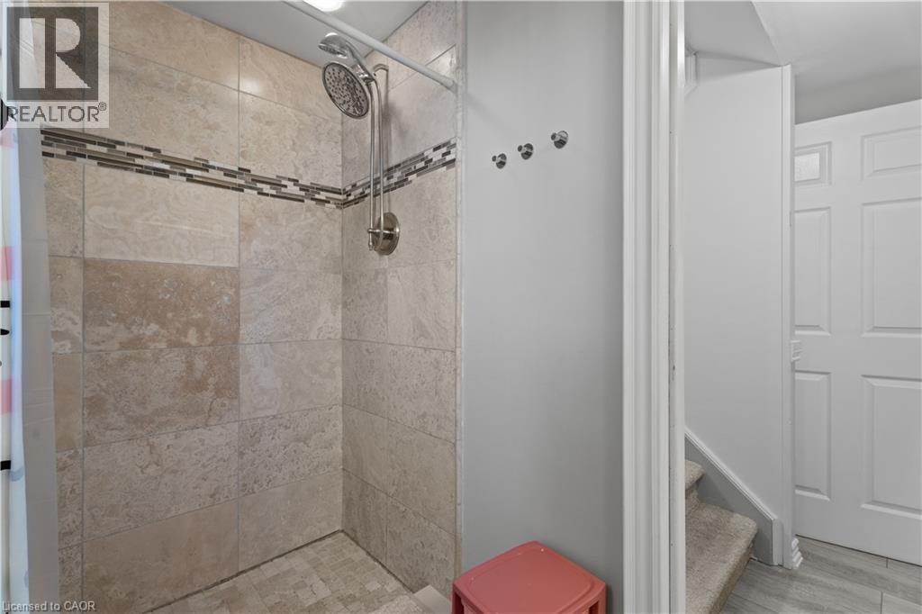 5038 Hartwood Avenue, Beamsville, Ontario  L3J 0A3 - Photo 28 - 40771272