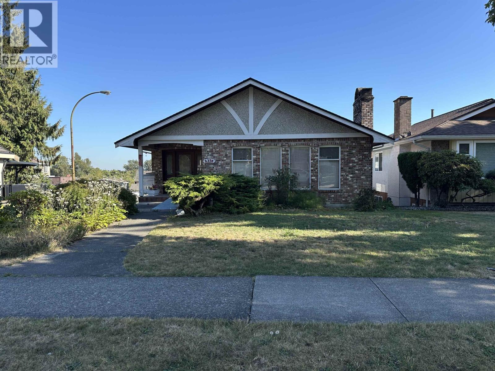 2376 FRASERVIEW DRIVE, Vancouver, British Columbia