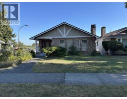 2376 FRASERVIEW DRIVE, Vancouver, British Columbia
