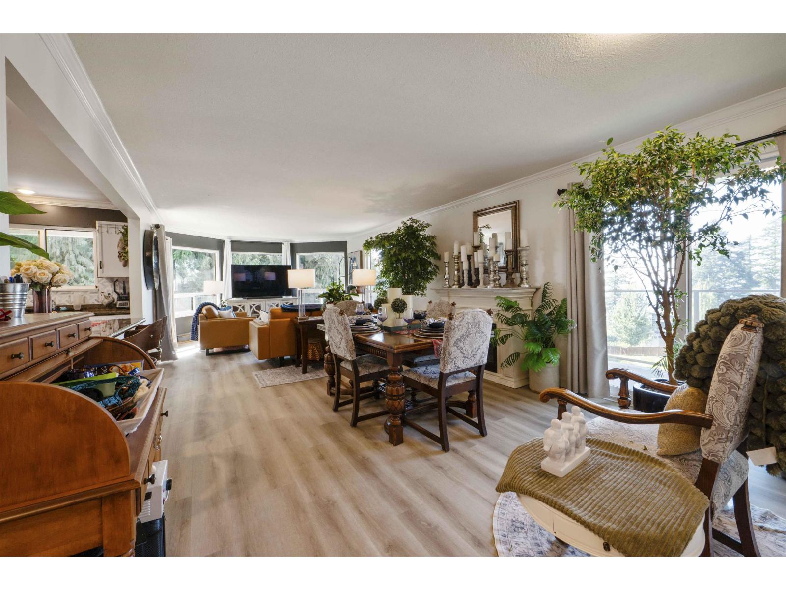 401 1350 Vidal Street, White Rock, British Columbia  V4B 5G6 - Photo 3 - R3049513