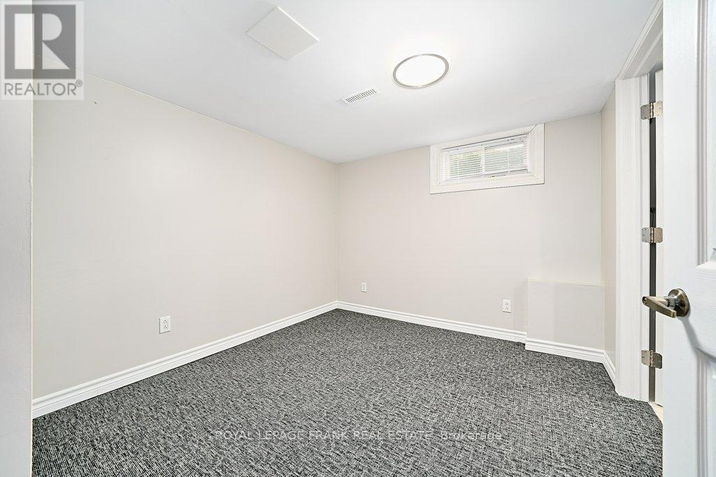 305 James Street, Whitby, Ontario  L1N 1G4 - Photo 20 - E12413384