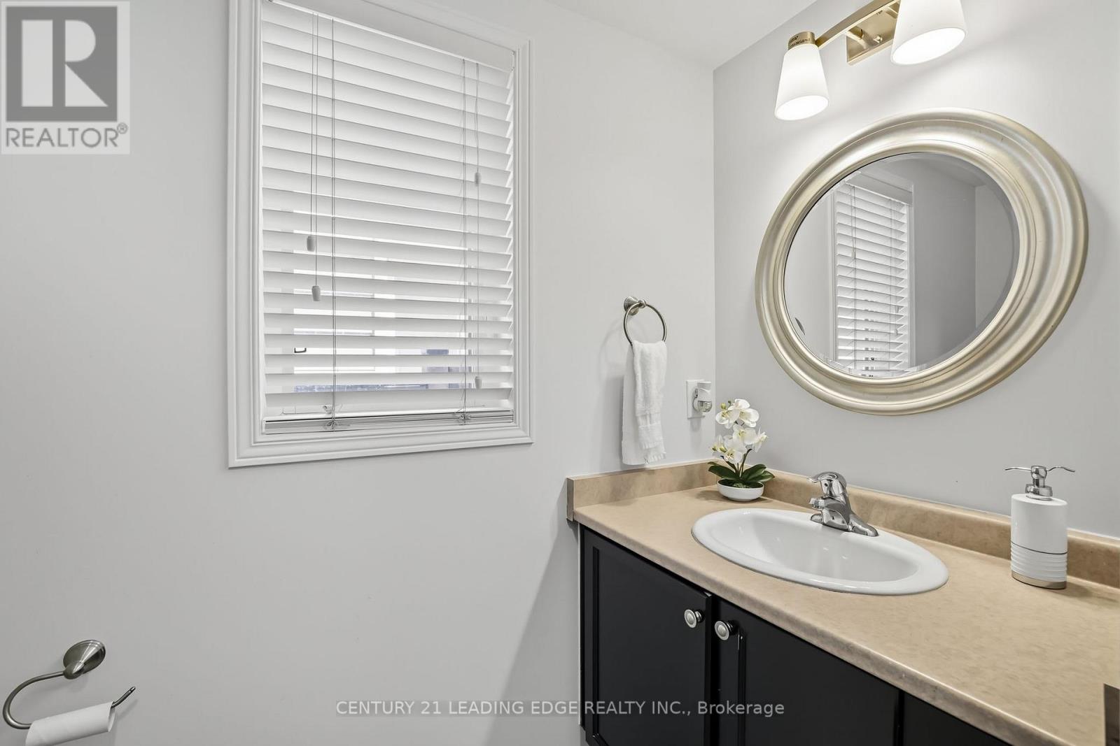 37 Stanhope Street, Whitby, Ontario  L1N 0H2 - Photo 20 - E12413896