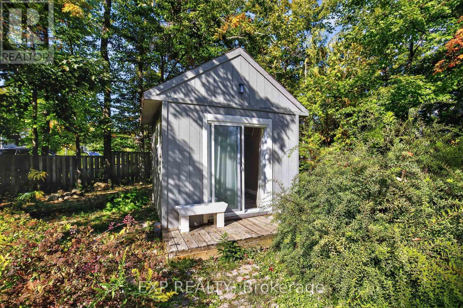 481 Lakeshore Road E, Oro-Medonte, Ontario  L0L 2E0 - Photo 28 - S12413869