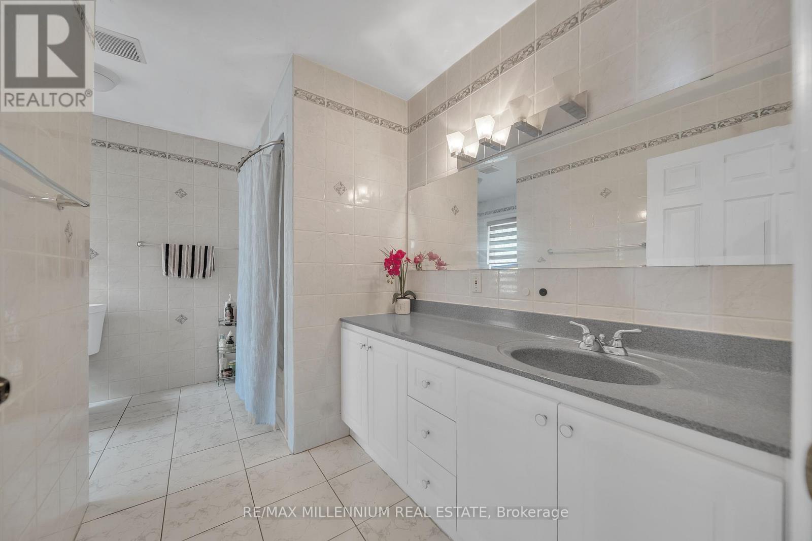 3 Daybreak Lane, Caledon, Ontario  L7K 0N1 - Photo 32 - W12413880