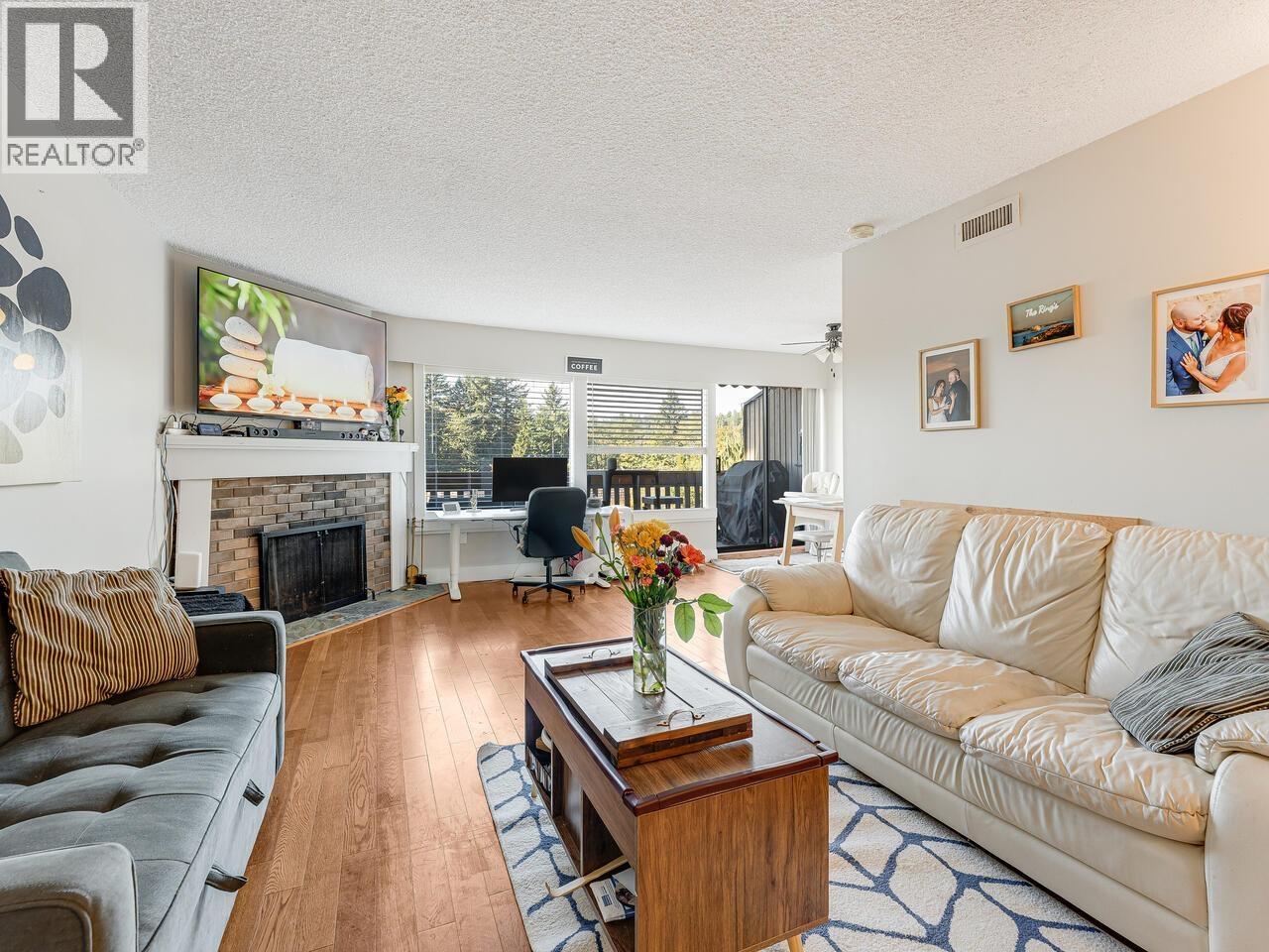1039 OLD LILLOOET ROAD, North Vancouver, British Columbia