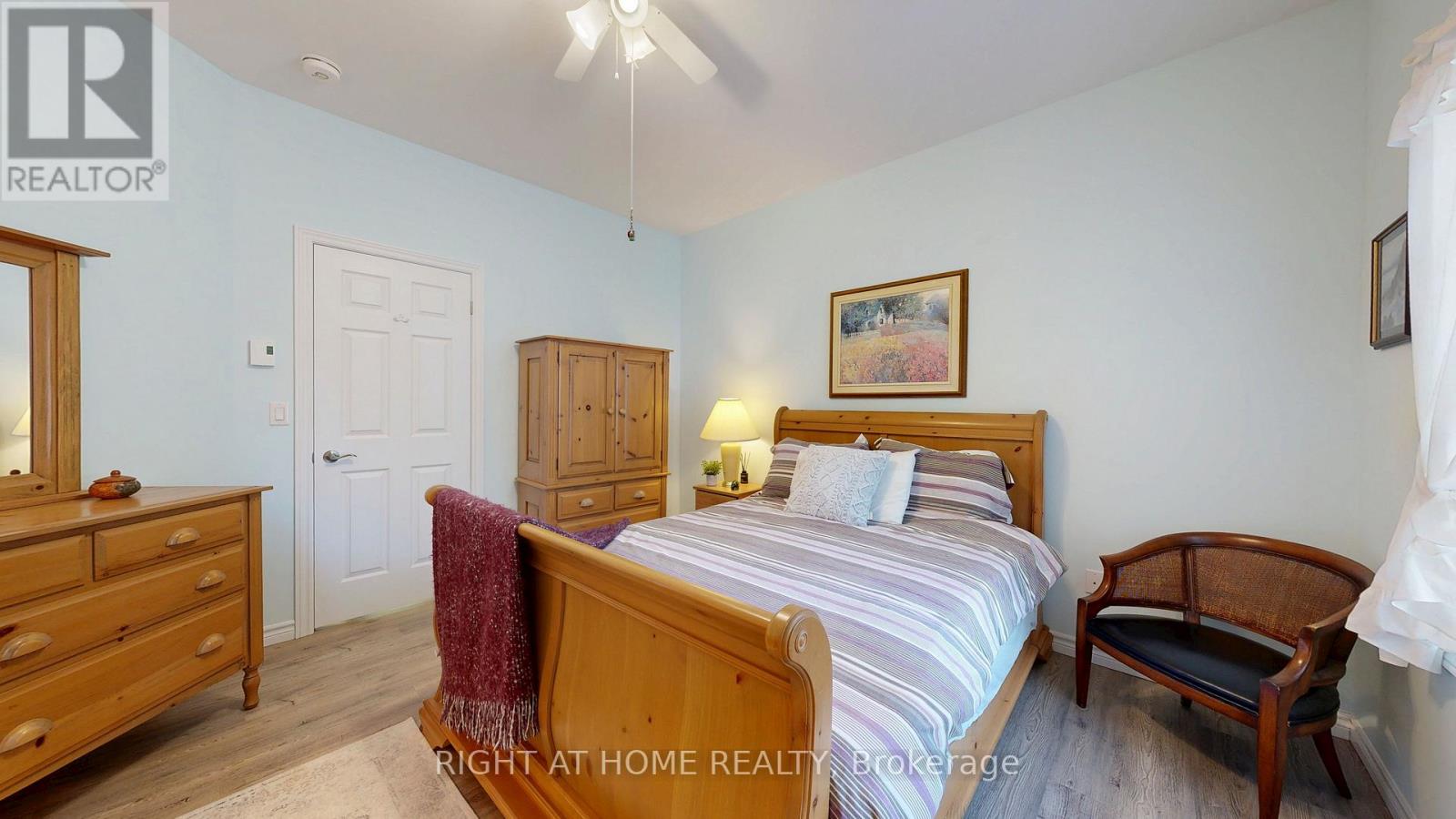 402 - 295 Densmore Road, Cobourg, Ontario  K9A 2S7 - Photo 19 - X12413900