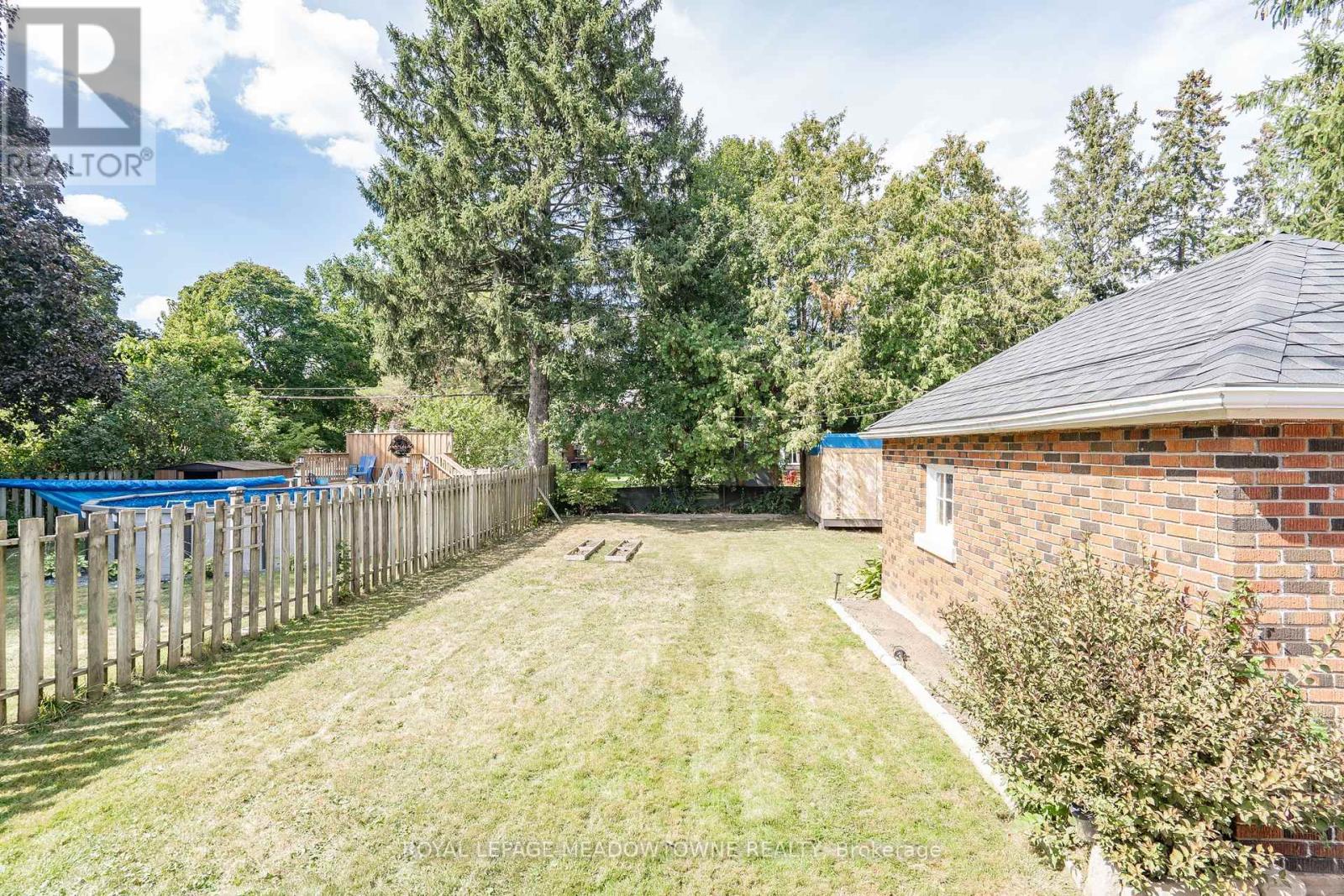 19 Dorothy Street, Brantford, Ontario  N3S 1G7 - Photo 34 - X12413901