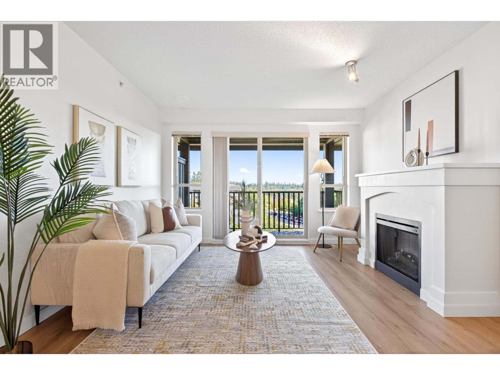 411 3110 DAYANEE SPRINGS BOULEVARD, Coquitlam, British Columbia