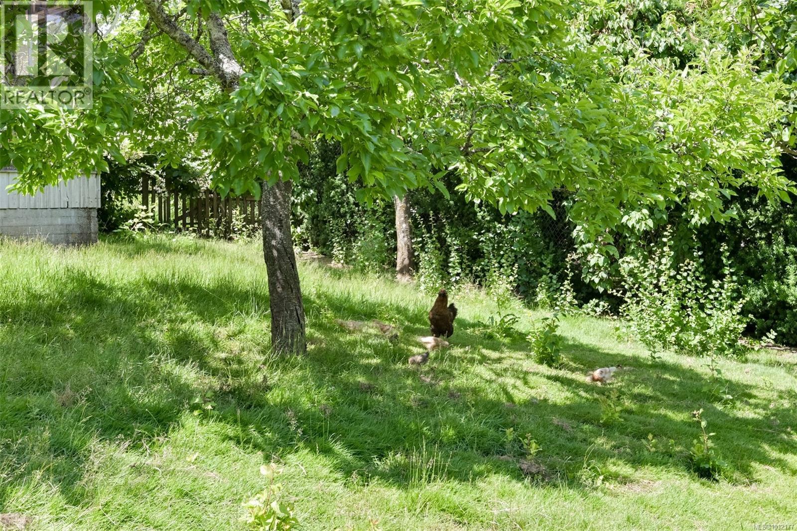 5489 Forest Hill Rd, Saanich, British Columbia  V9E 2A8 - Photo 32 - 1012177