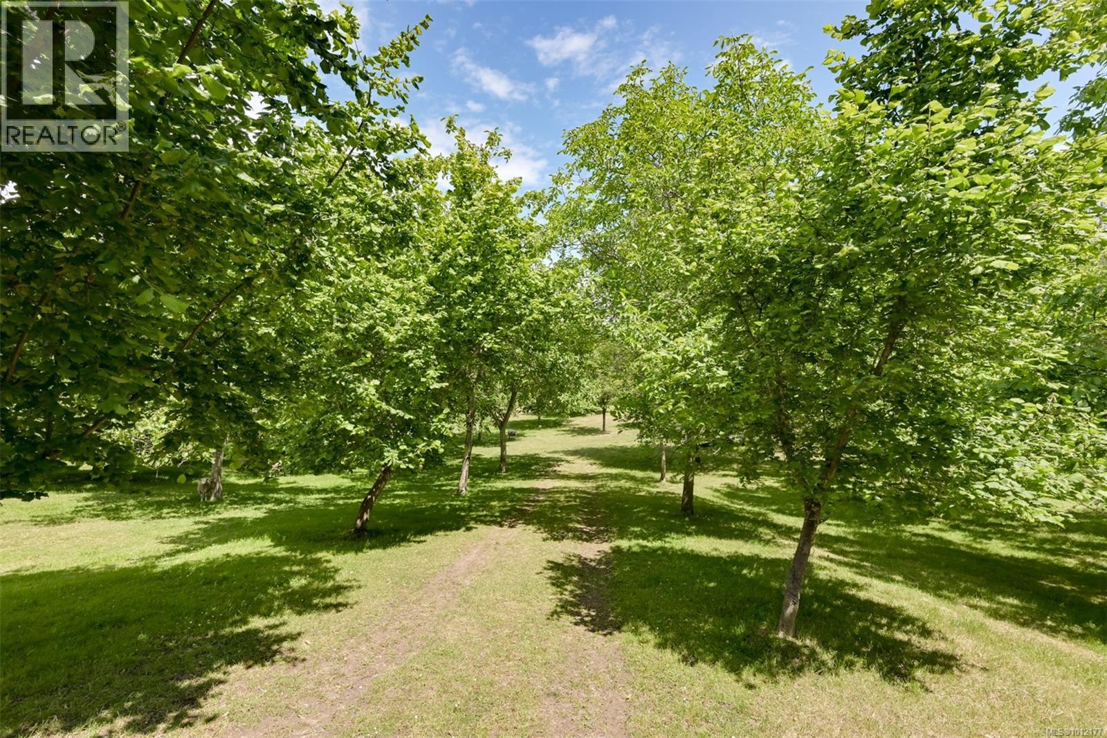 5489 Forest Hill Rd, Saanich, British Columbia  V9E 2A8 - Photo 36 - 1012177