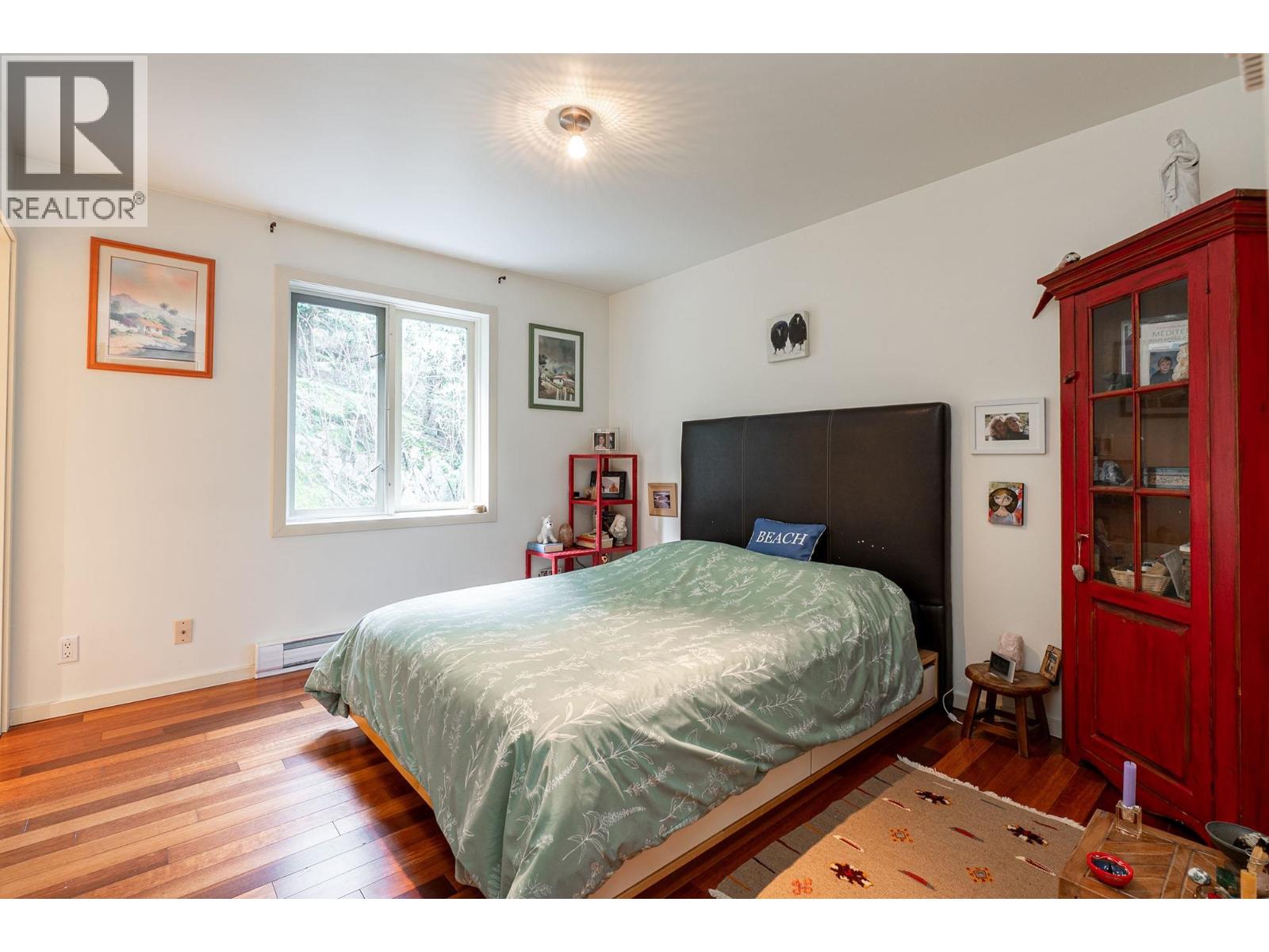 585 Artisan Lane, Bowen Island, British Columbia  V0N 1G2 - Photo 19 - R3017051