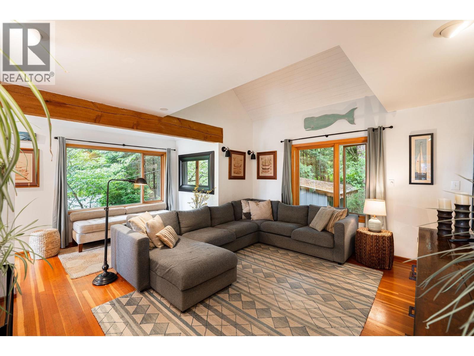 733 Windjammer Road, Bowen Island, British Columbia  V0N 1G2 - Photo 10 - R3020105