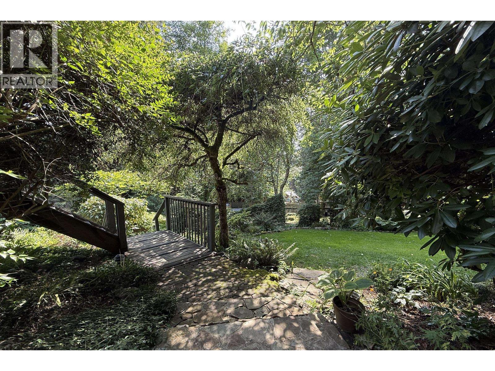 733 Windjammer Road, Bowen Island, British Columbia  V0N 1G2 - Photo 27 - R3020105