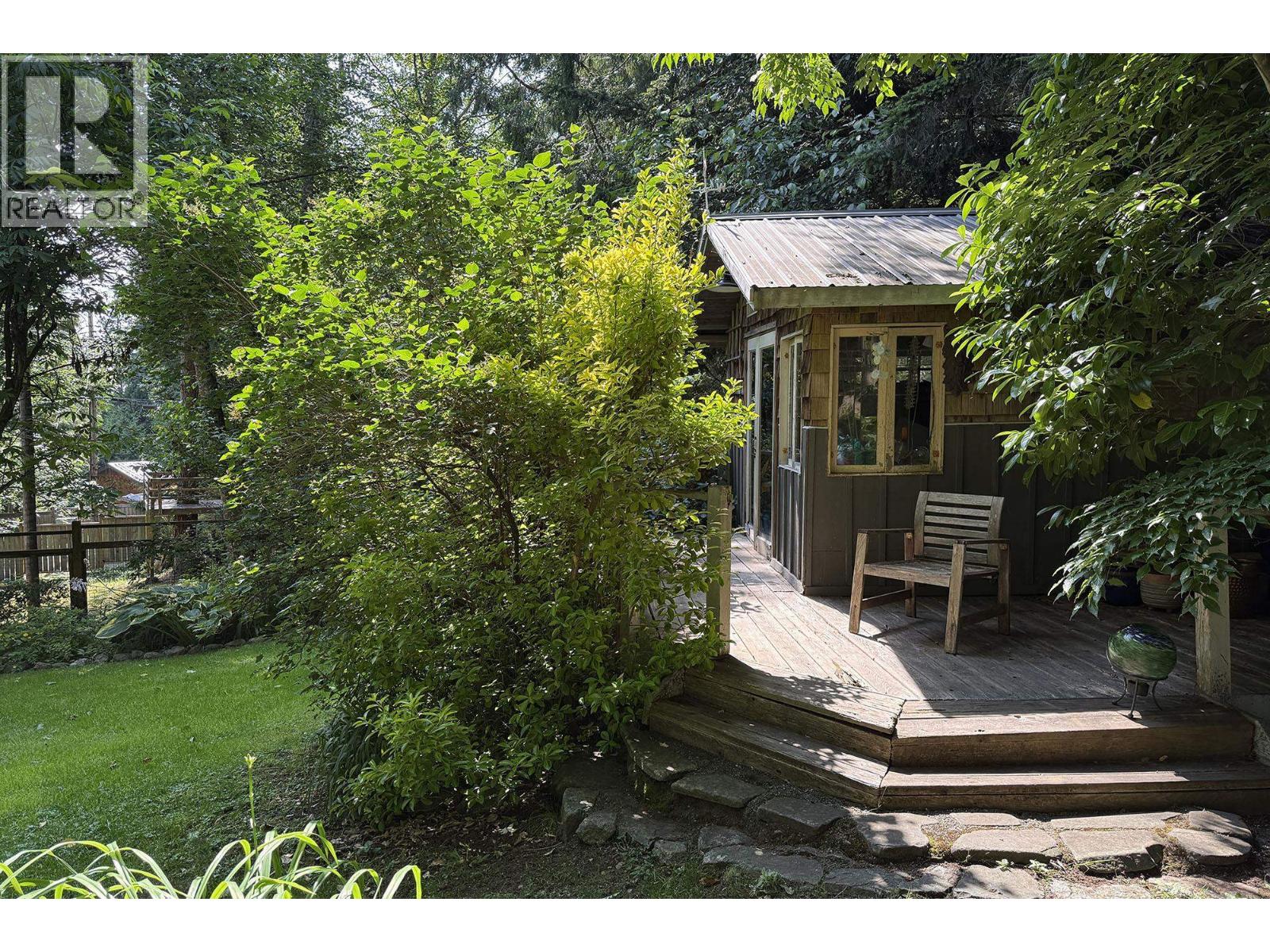 733 Windjammer Road, Bowen Island, British Columbia  V0N 1G2 - Photo 29 - R3020105