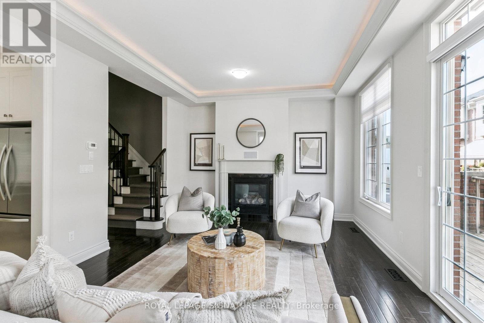 60 Kilgour Road, Toronto (Bridle Path-Sunnybrook-York Mills), Ontario  M4G 0A9 - Photo 7 - C12413915