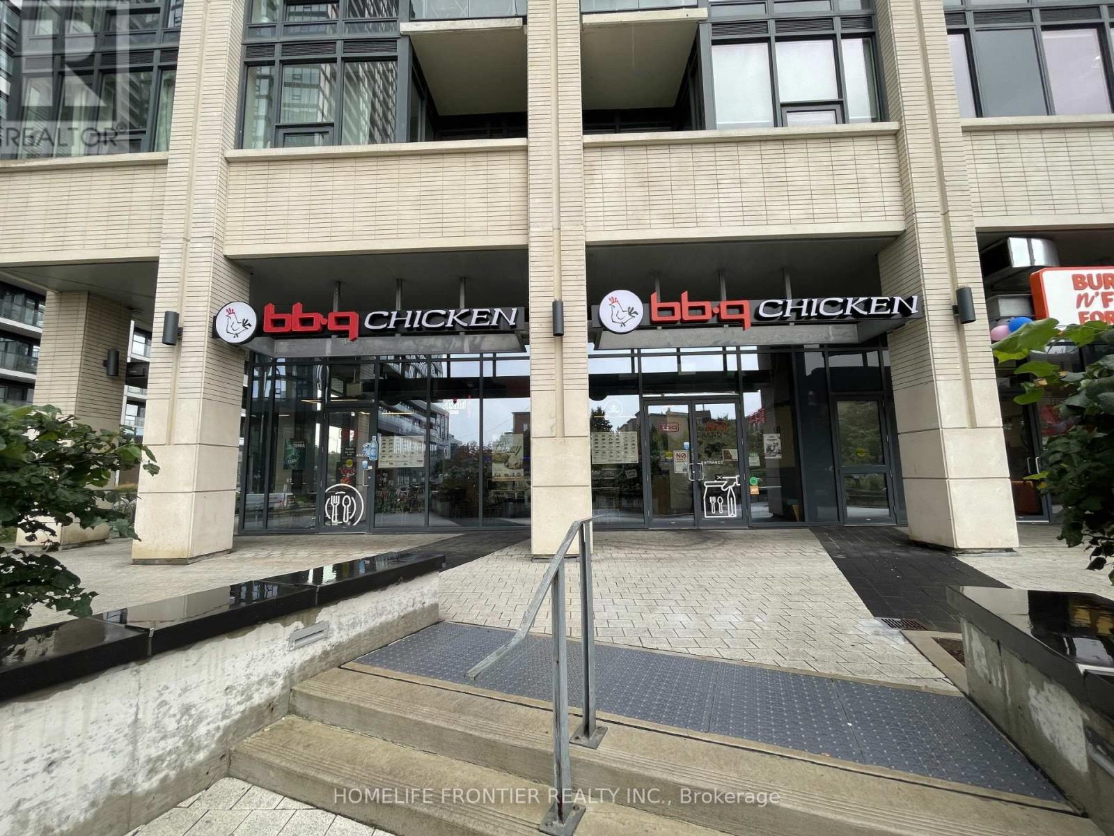 49 East Liberty Street, Toronto, Ontario  M6K 0B2 - Photo 2 - C12413927