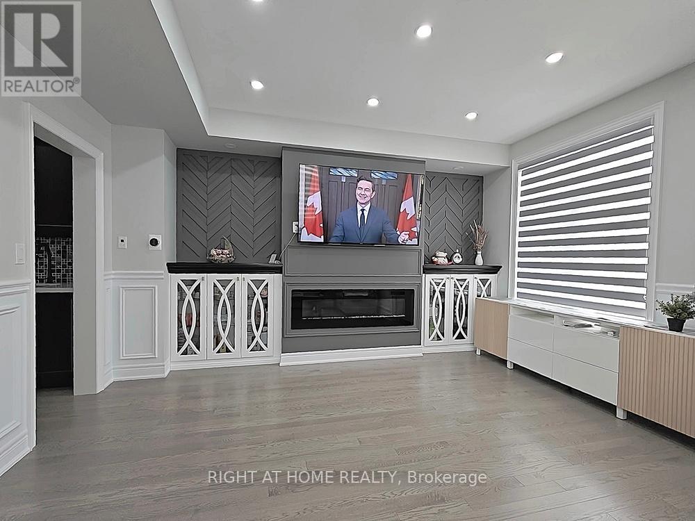 36 Andress Way, Markham, Ontario  L3S 0E9 - Photo 10 - N12413919