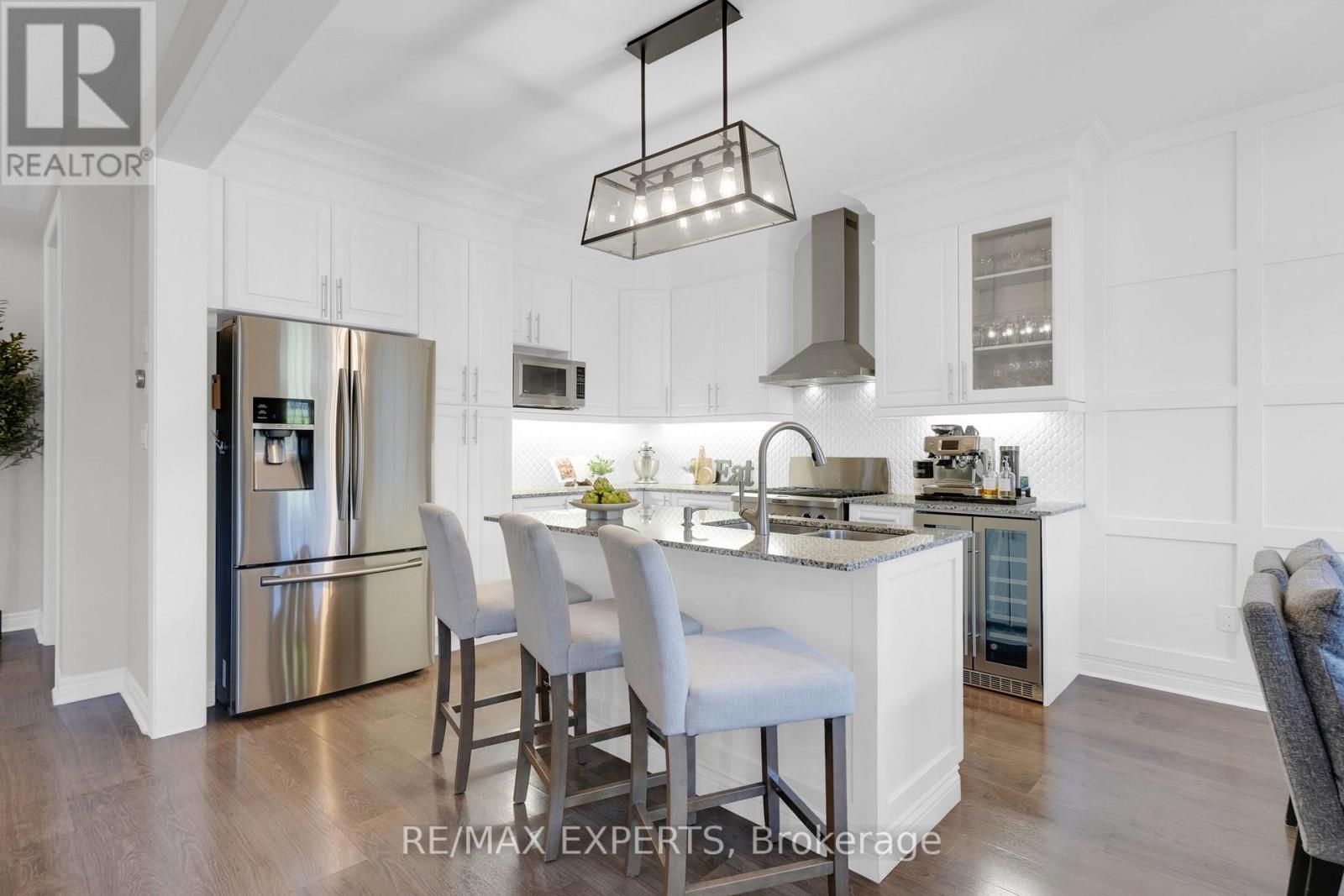 108 Turner Drive, New Tecumseth (Tottenham), Ontario  L0G 1W0 - Photo 17 - N12413920