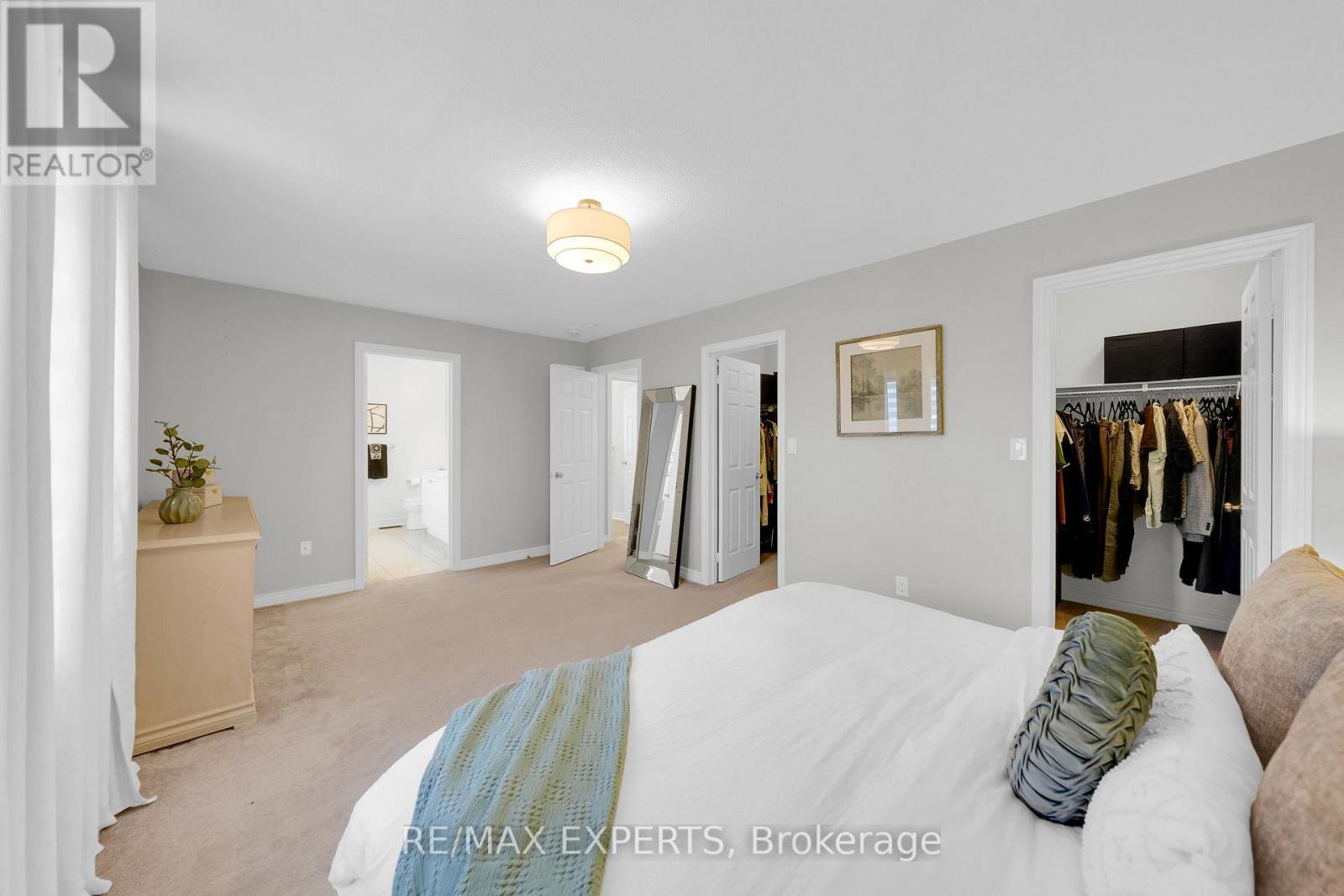 108 Turner Drive, New Tecumseth (Tottenham), Ontario  L0G 1W0 - Photo 40 - N12413920