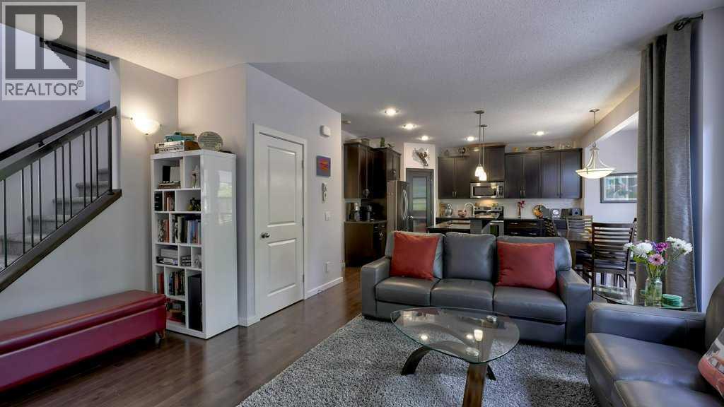 244 Heritage Bay, Cochrane, Alberta  T4C 0L3 - Photo 8 - A2235147