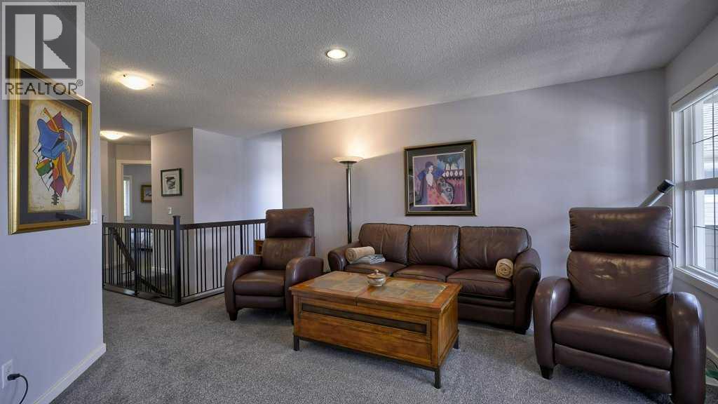 244 Heritage Bay, Cochrane, Alberta  T4C 0L3 - Photo 21 - A2235147