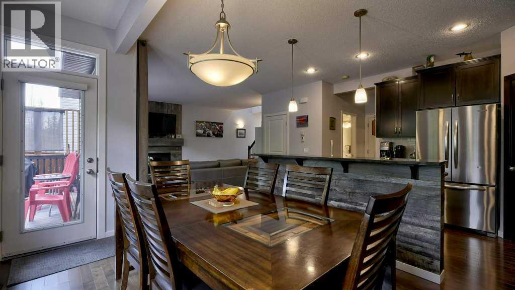 244 Heritage Bay, Cochrane, Alberta  T4C 0L3 - Photo 15 - A2235147