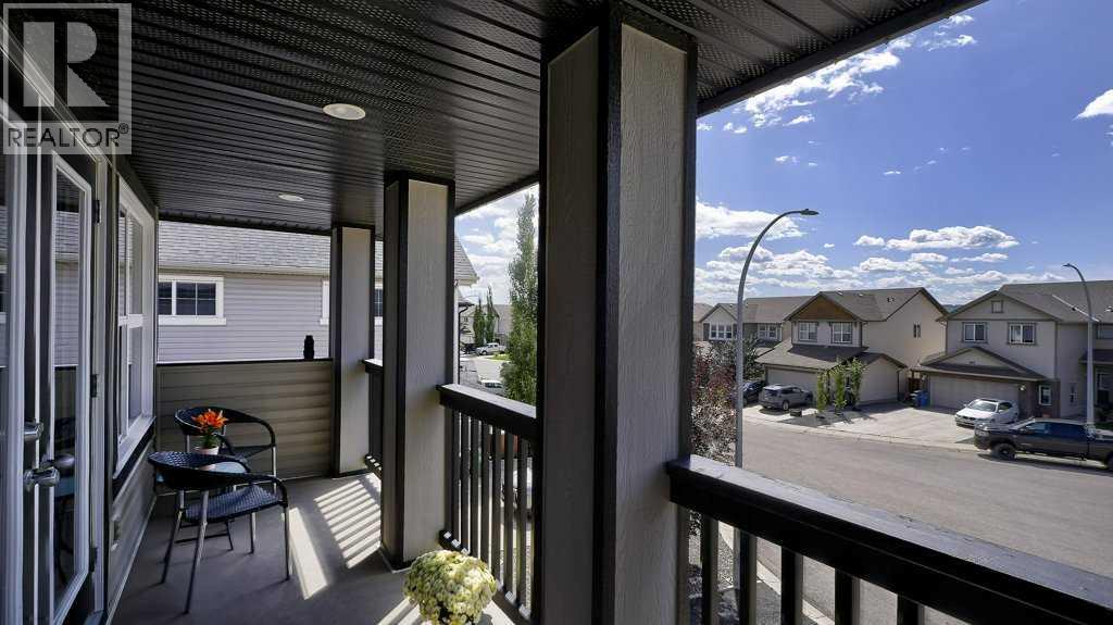 244 Heritage Bay, Cochrane, Alberta  T4C 0L3 - Photo 19 - A2235147