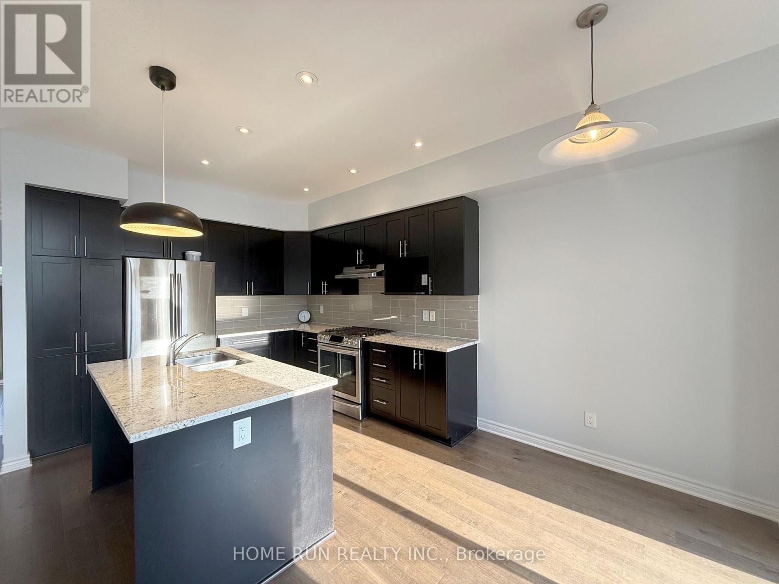 781 Brian Good Avenue, Ottawa, Ontario  K4M 0E3 - Photo 10 - X12413960