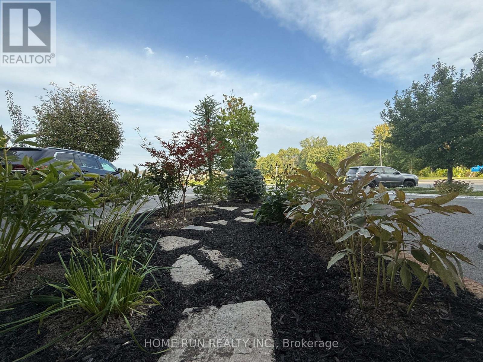781 Brian Good Avenue, Ottawa, Ontario  K4M 0E3 - Photo 3 - X12413960