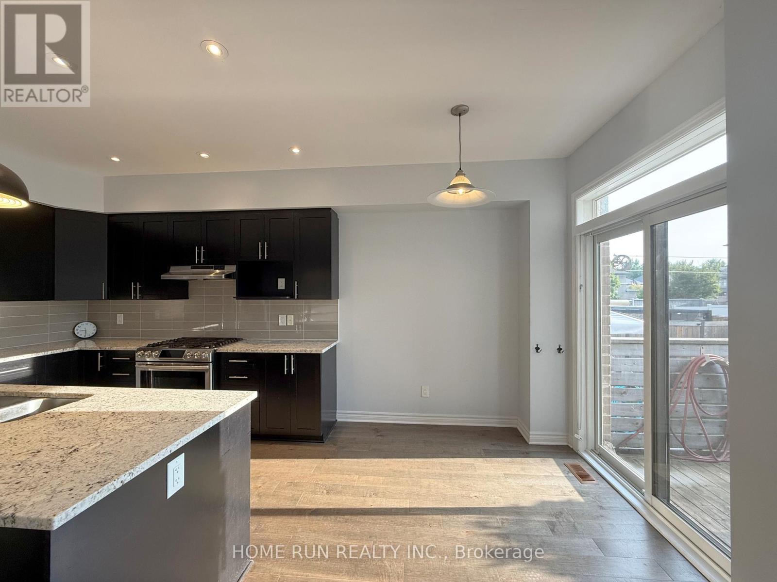 781 Brian Good Avenue, Ottawa, Ontario  K4M 0E3 - Photo 9 - X12413960