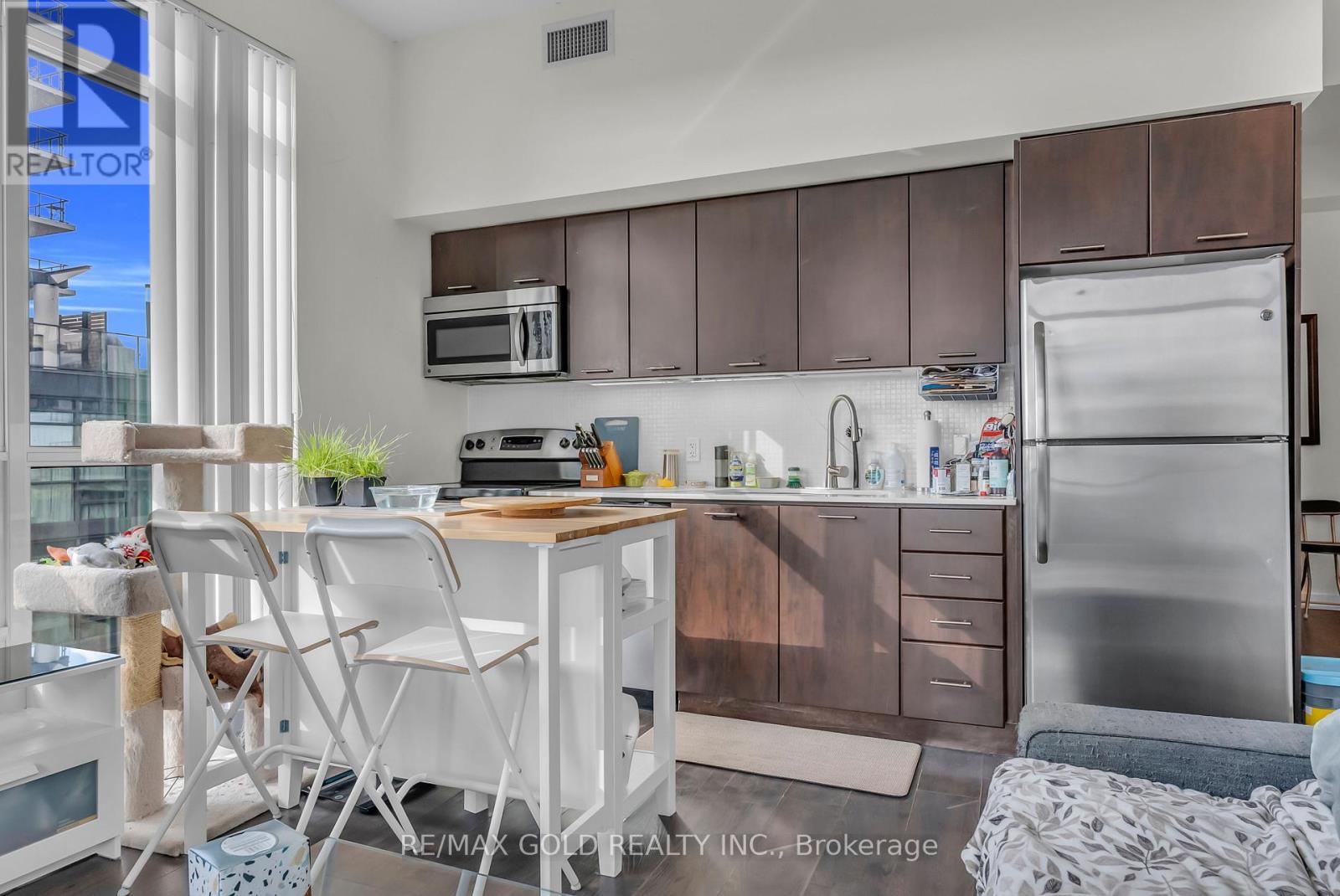 806 - 2212 Lake Shore Boulevard W, Toronto (Mimico), Ontario  M8V 0C2 - Photo 13 - W12413918