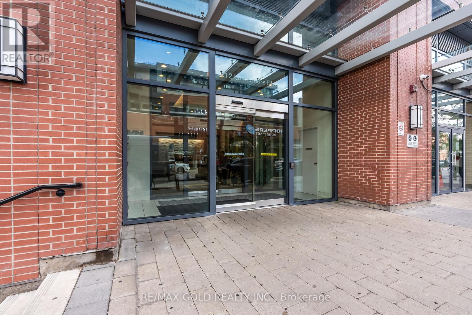 806 - 2212 Lake Shore Boulevard W, Toronto (Mimico), Ontario  M8V 0C2 - Photo 3 - W12413918