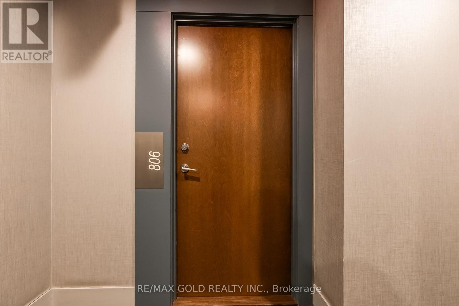 806 - 2212 Lake Shore Boulevard W, Toronto (Mimico), Ontario  M8V 0C2 - Photo 6 - W12413918