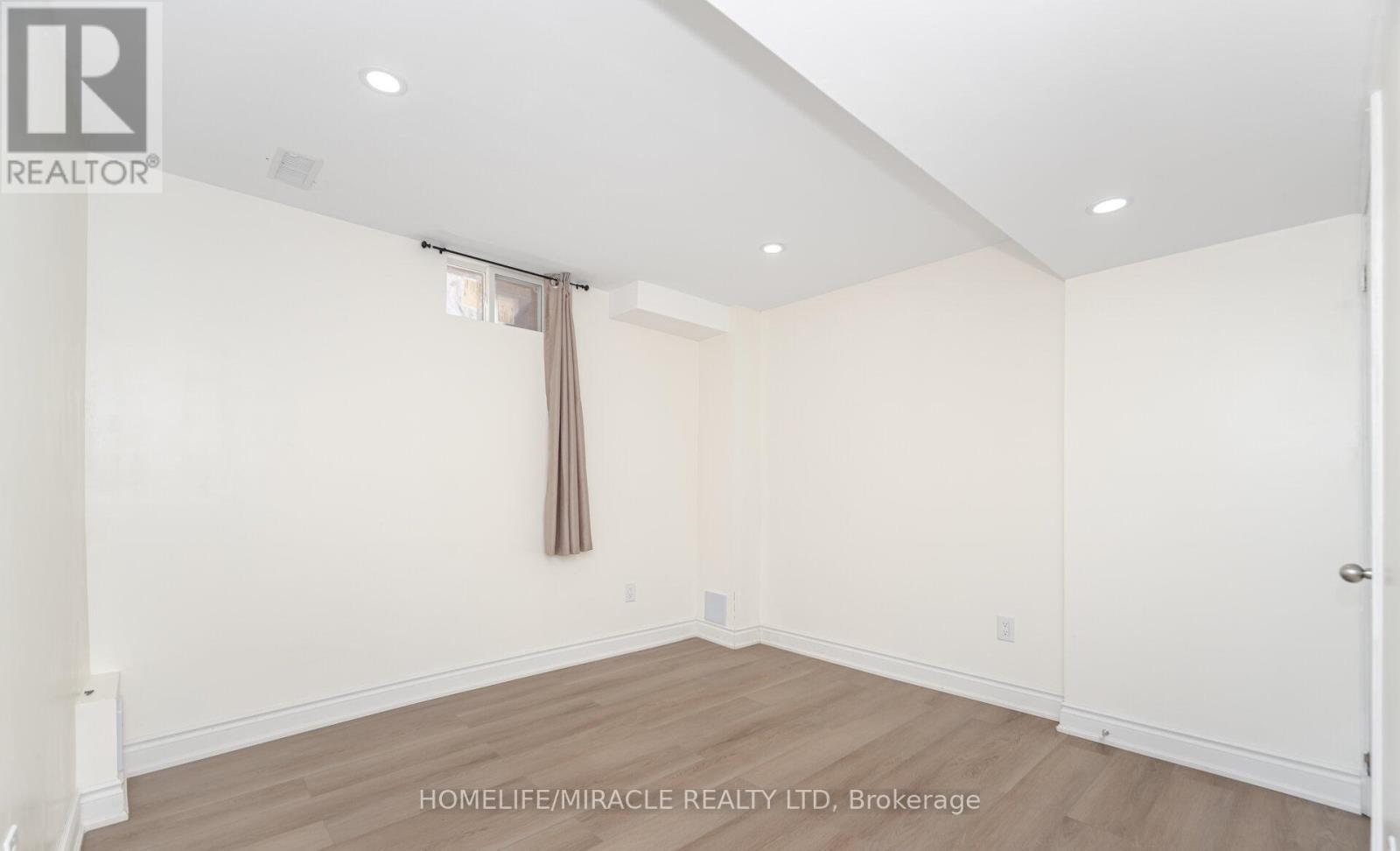 Basement - 7 Aldenham Street, Brampton, Ontario  L6X 5S2 - Photo 37 - W12413923