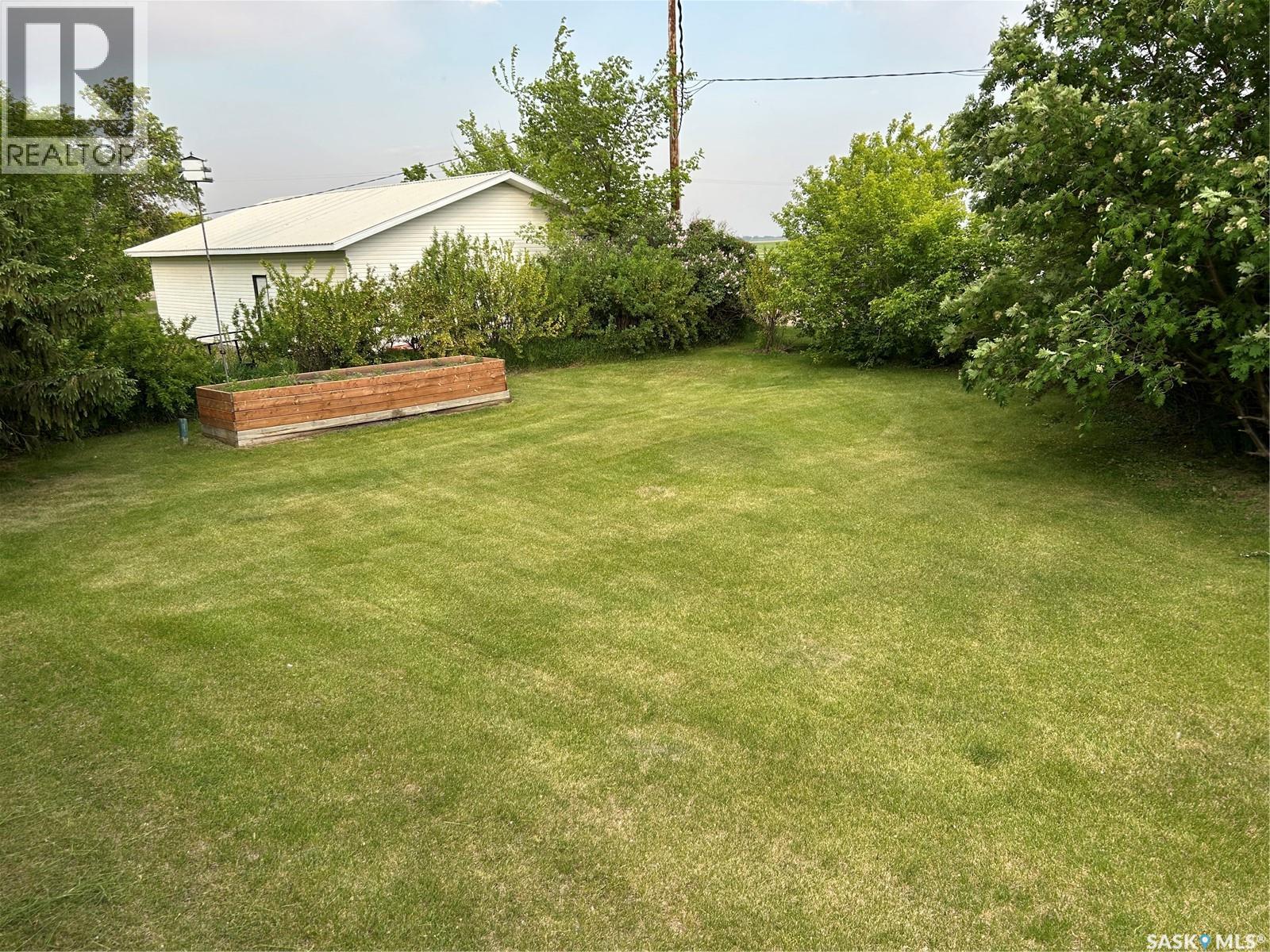 318 3rd Avenue, Alameda, Saskatchewan  S0C 0A0 - Photo 11 - SK008677