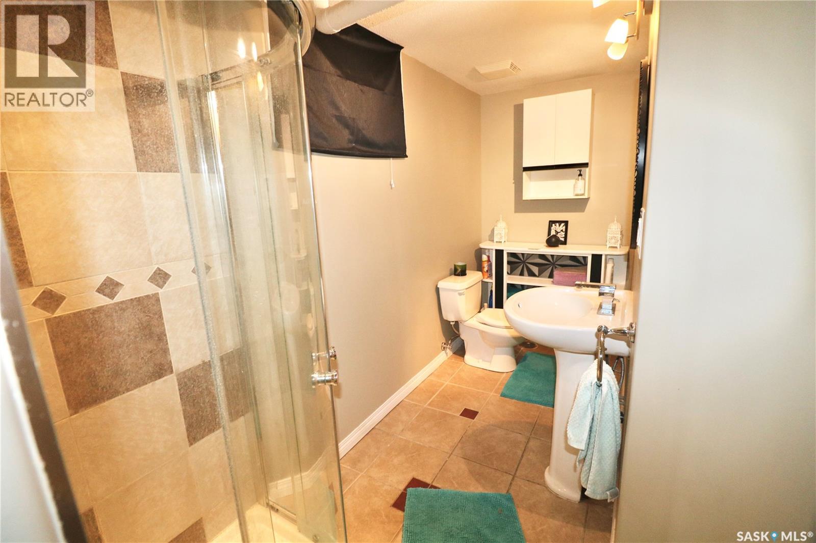 2110 Elliott Street, Regina, Saskatchewan  S4N 3H2 - Photo 14 - SK017483