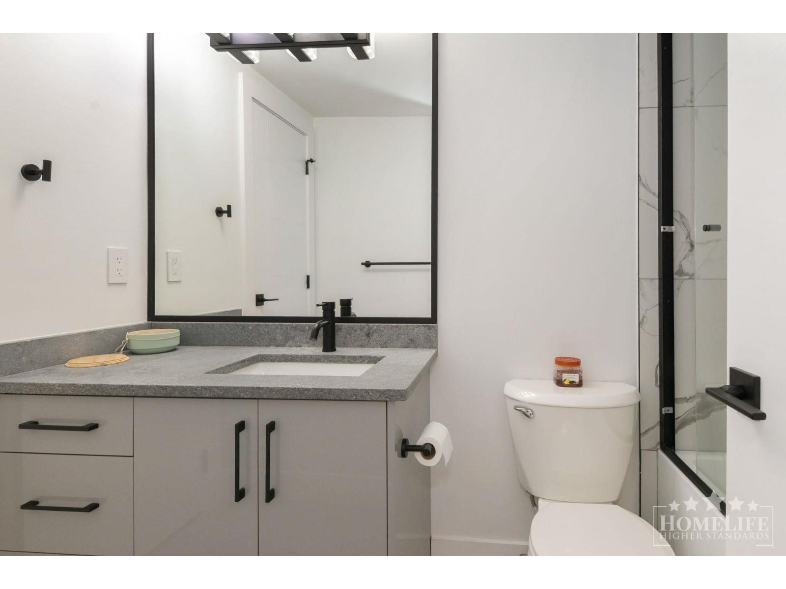 Lorem Ipsum Dolor Si, Surrey, British Columbia  V3R  - Photo 14 - DEMO28885444