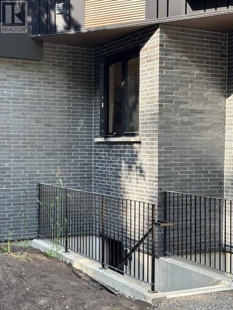 36 GOOCH AVENUE, Toronto, Ontario