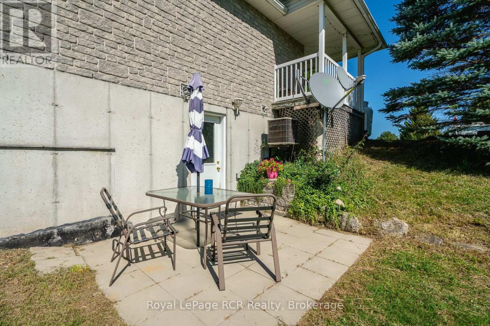 114228 Grey Road 3 Road, West Grey, Ontario  N0G 1S0 - Photo 27 - X12413988