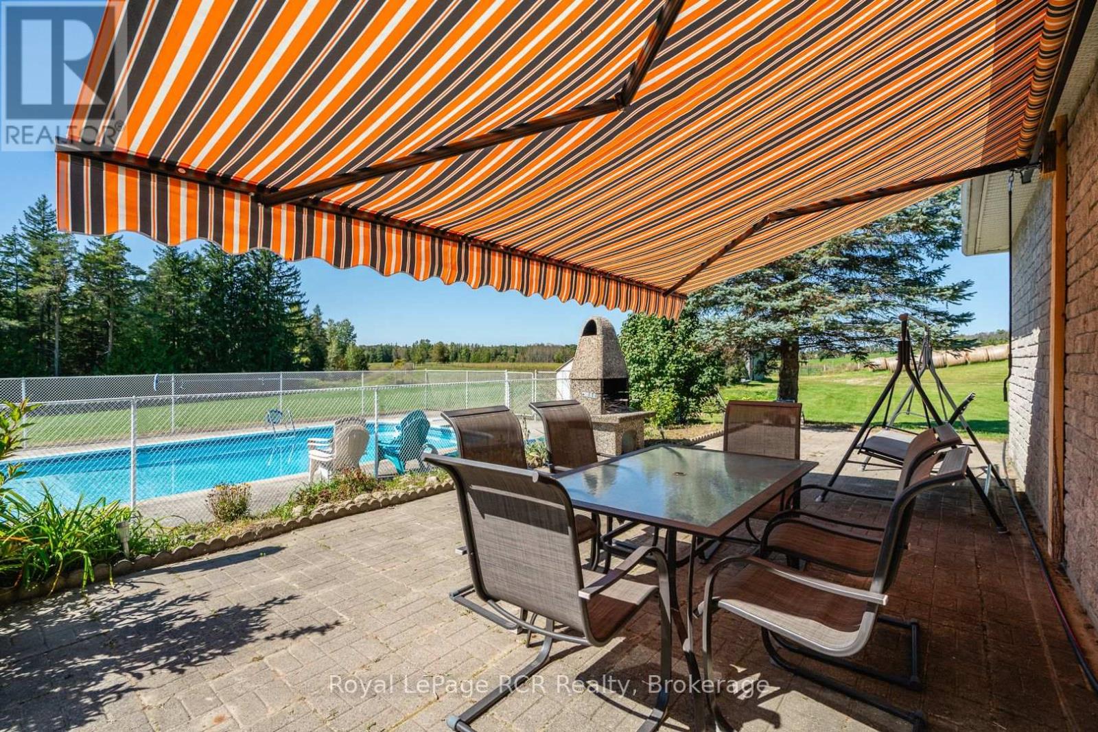 114228 Grey Road 3 Road, West Grey, Ontario  N0G 1S0 - Photo 40 - X12413988