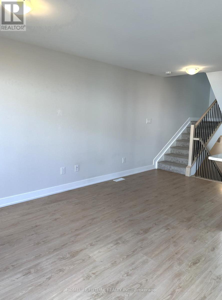 16 Margaret Graham Terrace, Smiths Falls, Ontario  K7A 0B9 - Photo 6 - X12413936