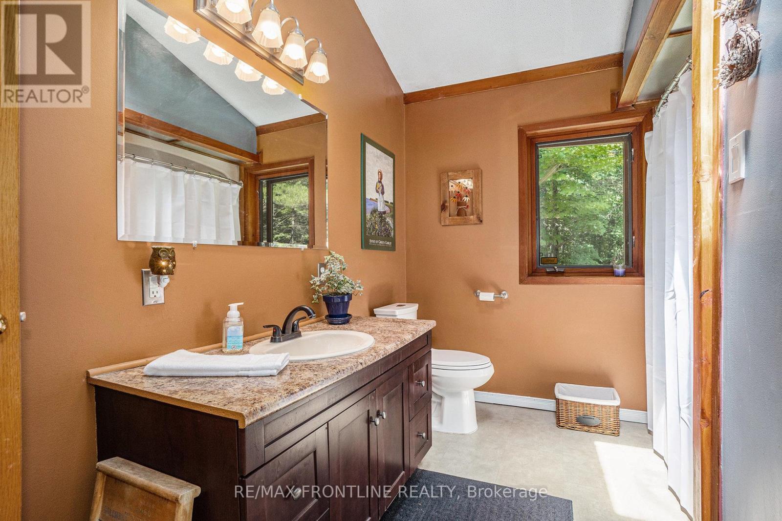 327 Lakewood Road, Tay Valley, Ontario  K7H 0C7 - Photo 28 - X12298350