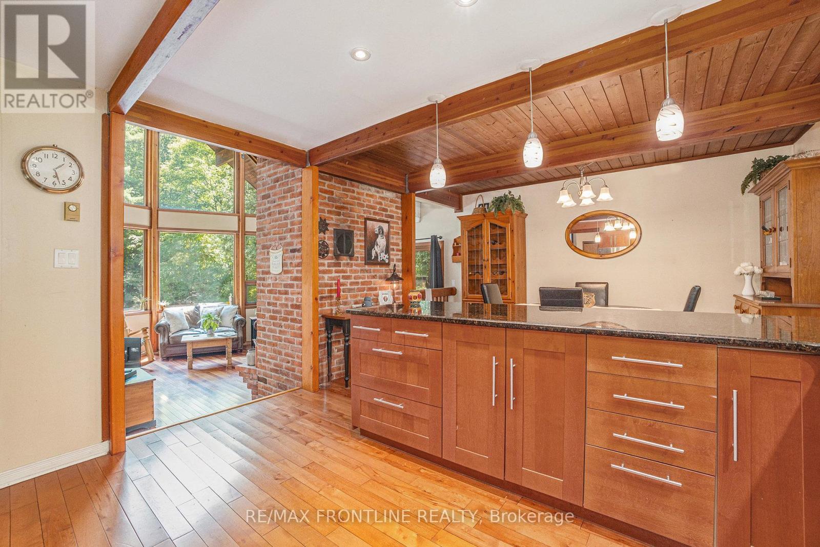 327 Lakewood Road, Tay Valley, Ontario  K7H 0C7 - Photo 19 - X12298350