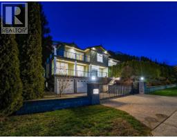 1605 CHIPPENDALE ROAD, West Vancouver, British Columbia