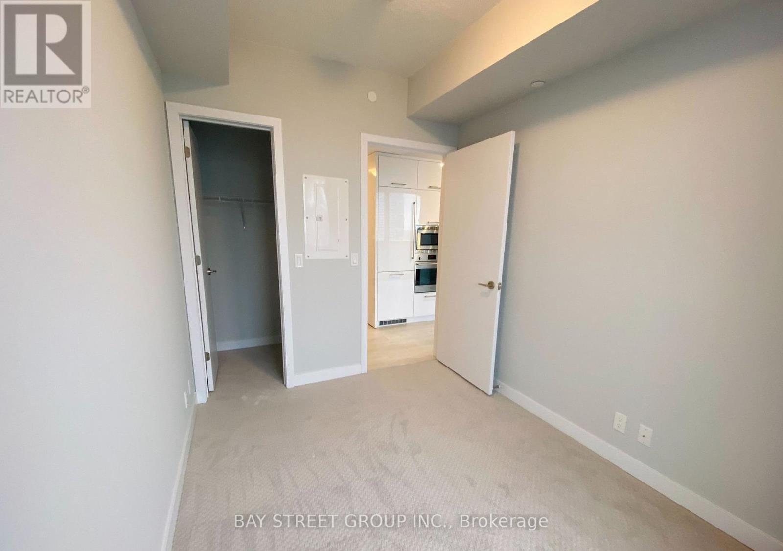 2502 - 2221 Yonge Street, Toronto, Ontario  M4S 2B4 - Photo 7 - C12408197