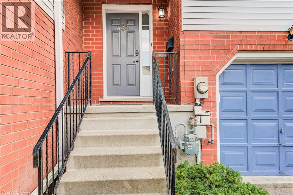633 Grange Crescent, Waterloo, Ontario  N2T 2L9 - Photo 5 - 40770180