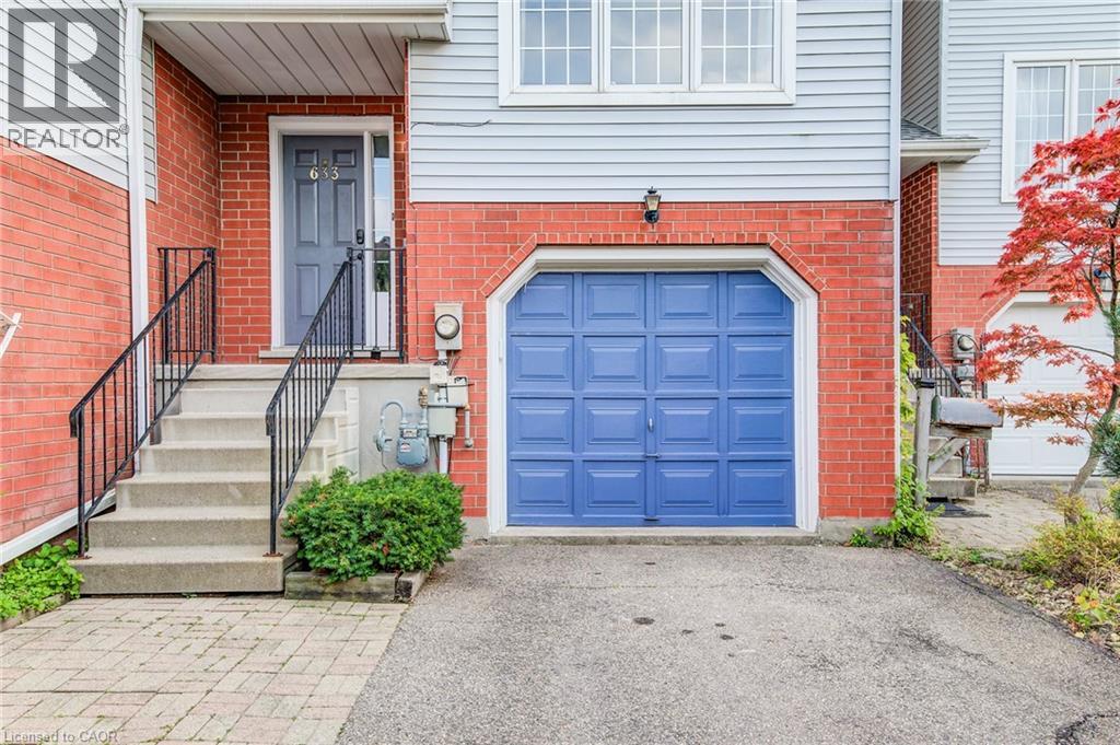 633 Grange Crescent, Waterloo, Ontario  N2T 2L9 - Photo 4 - 40770180