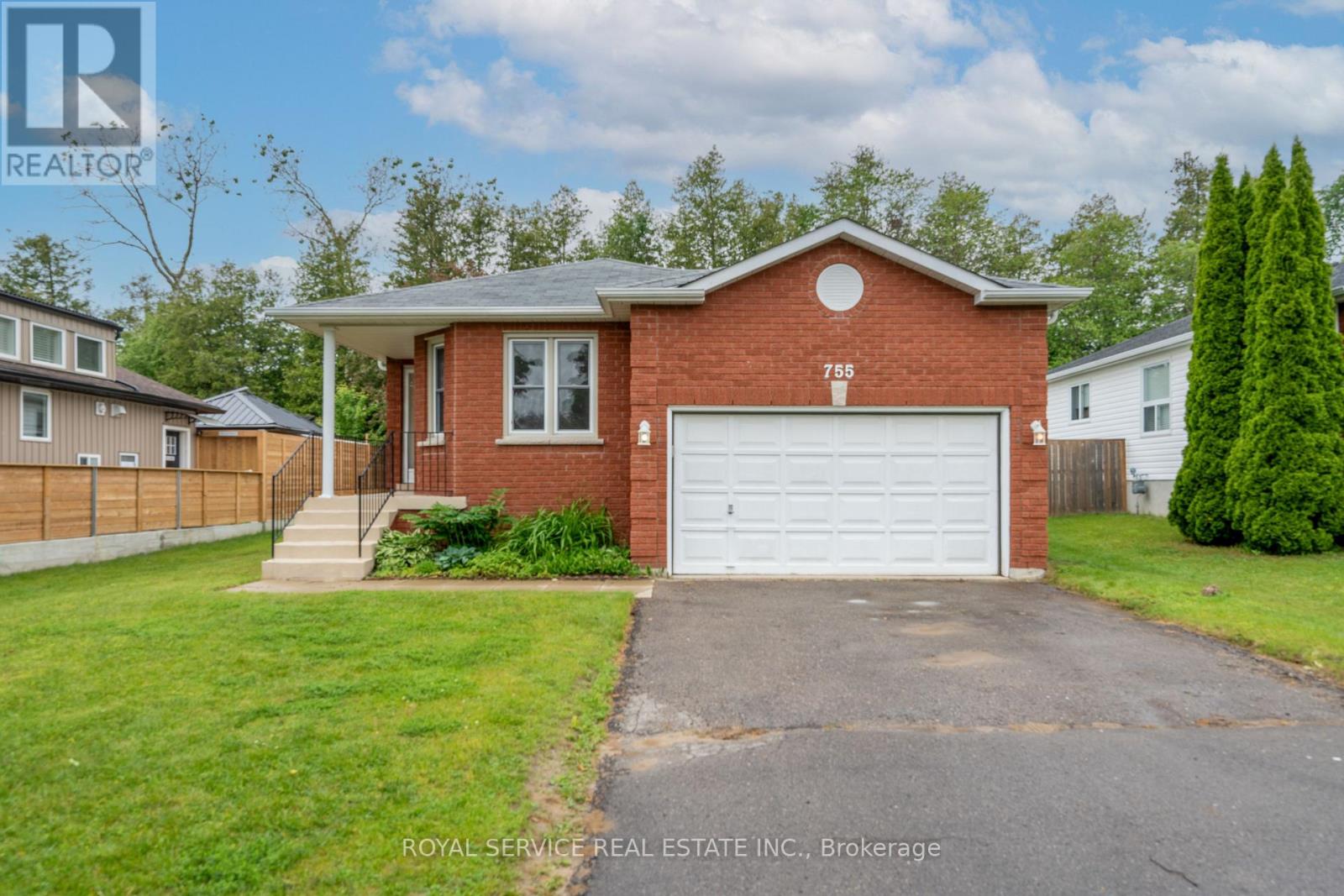 755 Greer Crescent, Cobourg, Ontario  K9A 5N7 - Photo 2 - X12413997
