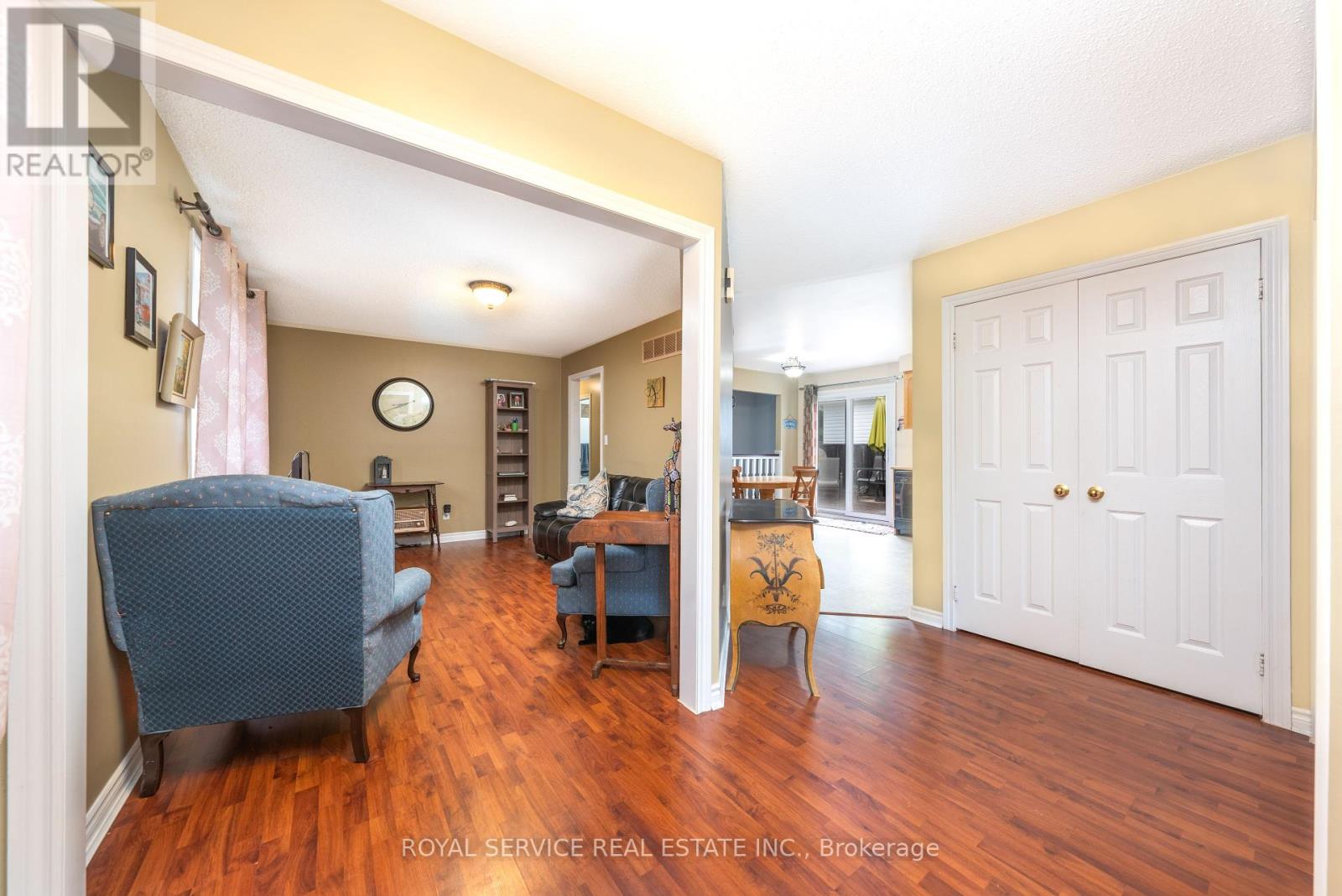 755 Greer Crescent, Cobourg, Ontario  K9A 5N7 - Photo 4 - X12413997